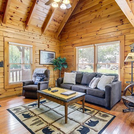 Pigeon Forge Cabin Premier Location And Hot Tub Luaran gambar