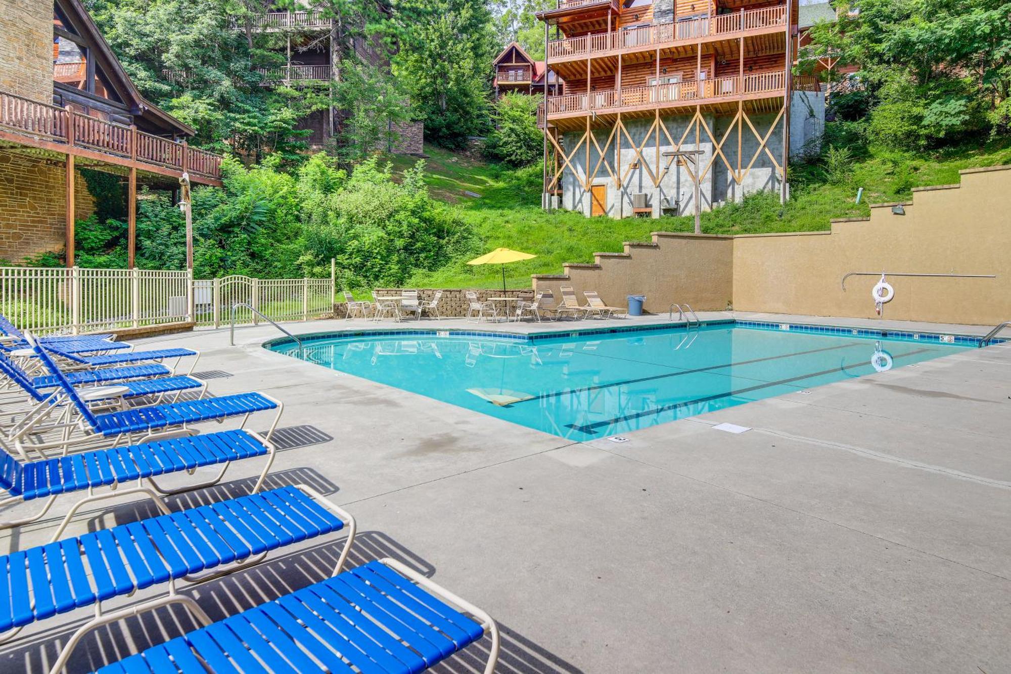 Pigeon Forge Cabin Premier Location And Hot Tub Luaran gambar