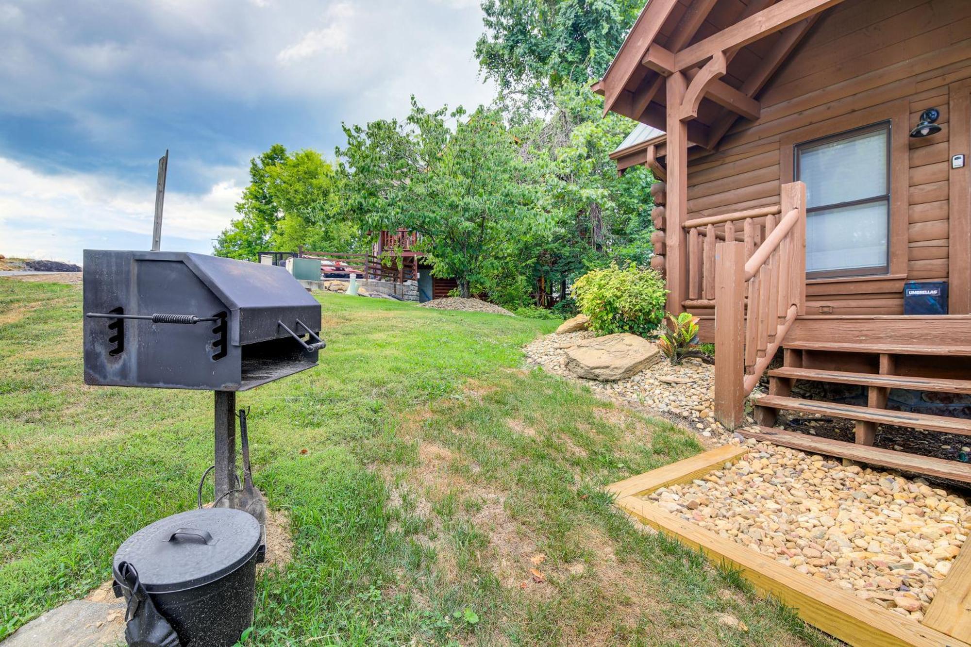 Pigeon Forge Cabin Premier Location And Hot Tub Luaran gambar