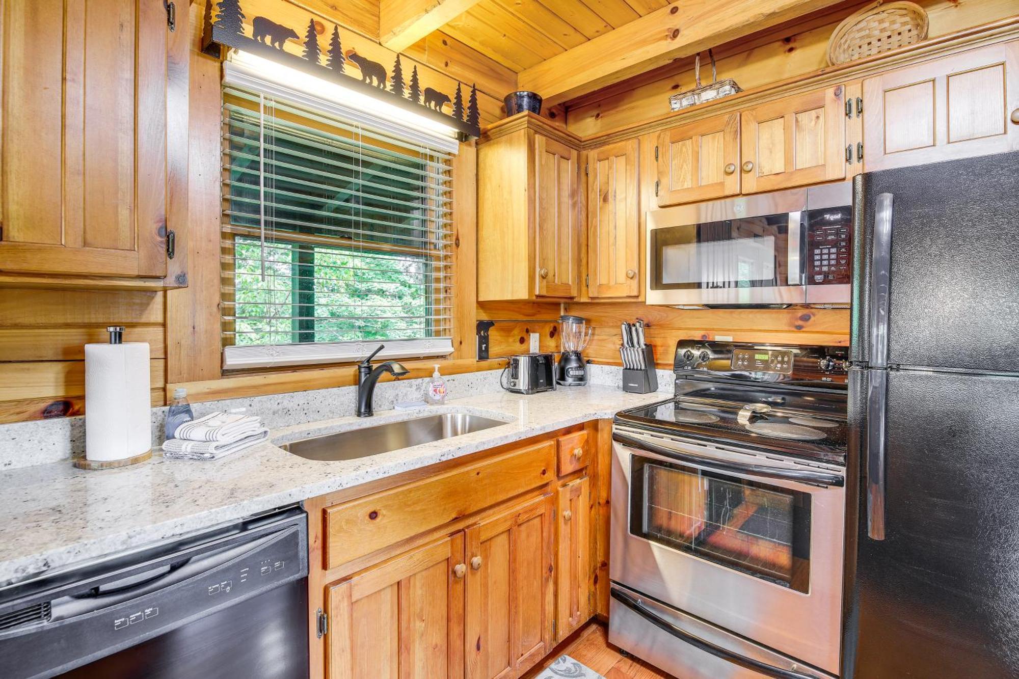 Pigeon Forge Cabin Premier Location And Hot Tub Luaran gambar